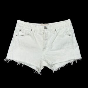AMO Ivory Frayed Hem Shorts